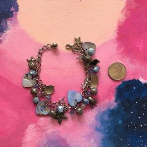 gorgeous seashell charm bracelet (love, friendship